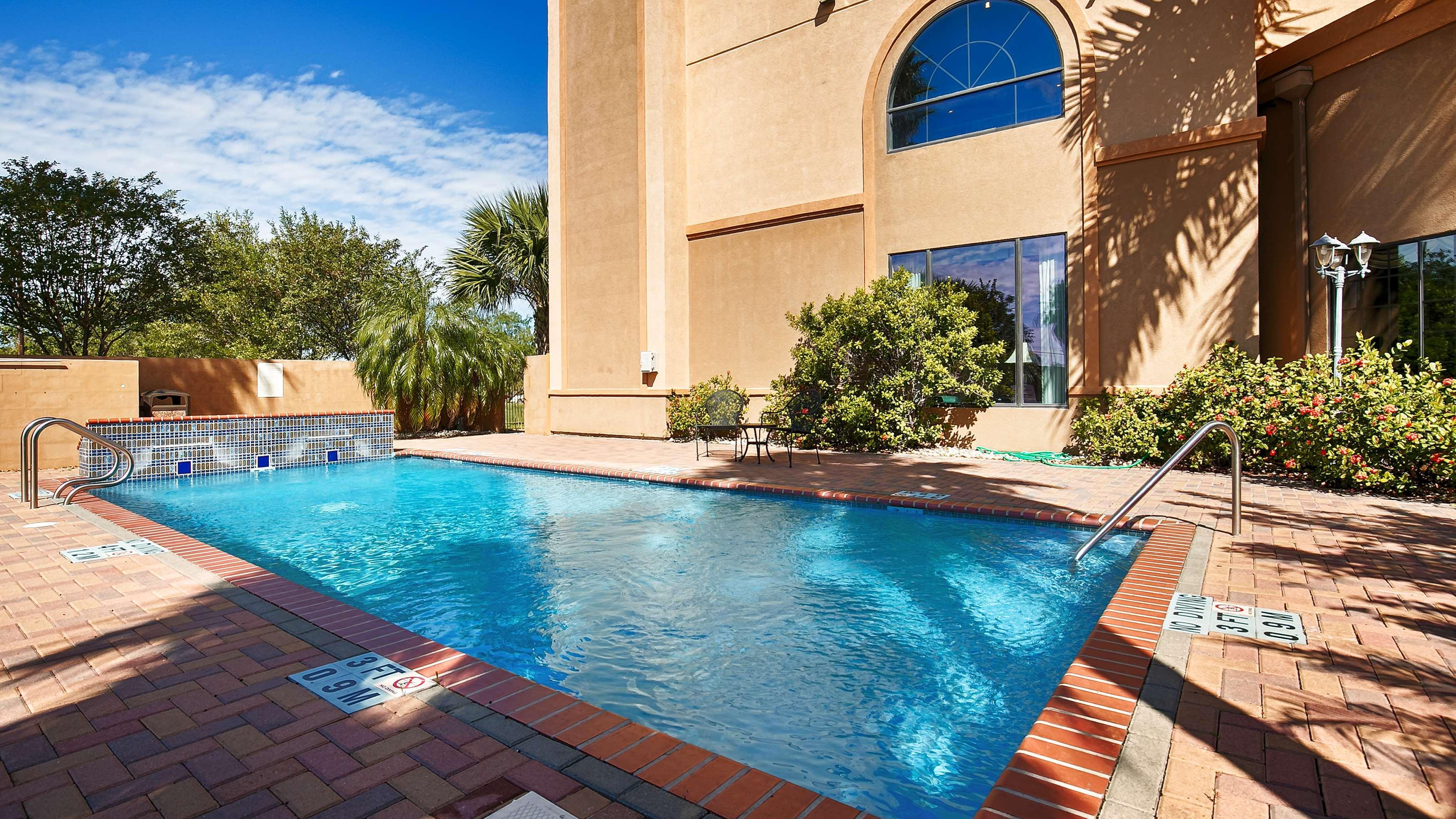 Best Western Casa Villa Suites Harlingen Dış mekan fotoğraf